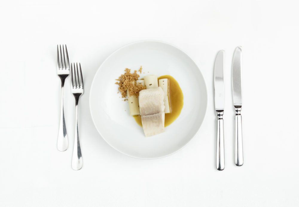 Steffi_Parlow_Dark Blue smells salty, yellow tastes bitter. #05, 2019-2020, 4 of 5