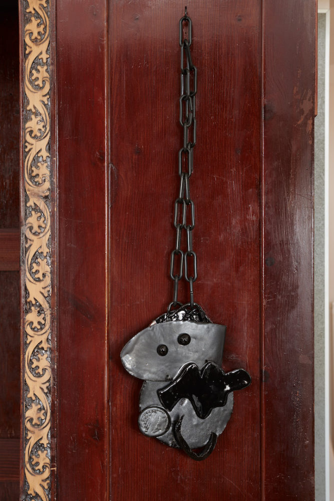 Steffi_Parlow_Dark blue smells salty, yellow tastes bitter. #03, 2019, 2 of 12