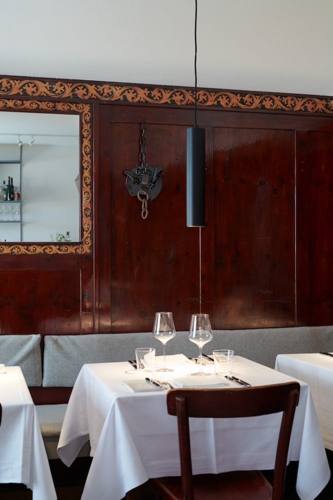 Steffi_Parlow_Dark blue smells salty, yellow tastes bitter. #03, 2019, 6 of 12