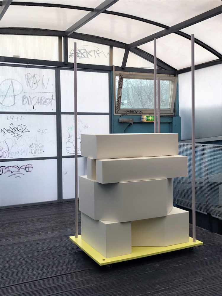 Steffi_Parlow_Wake up, you asleep feeds. 2016, 1 of 8